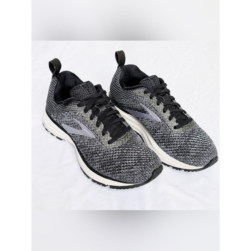 Brooks Revel Running Shoes Knit Sneakers Black White Women’s 6.5